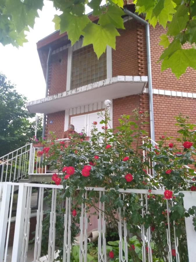 Sandrea Studio Apartment Subotica Exterior foto